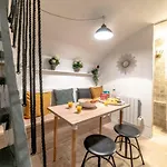 Architect's Triplex - Marais דירה *