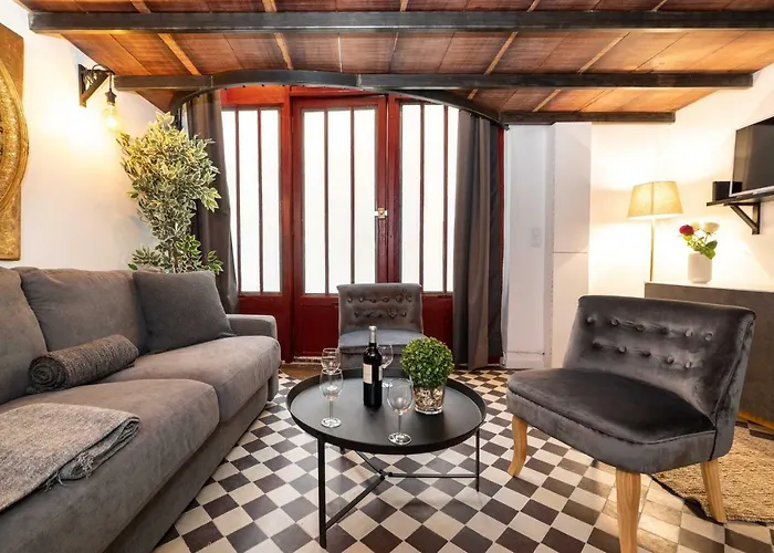 Architect's Triplex - Marais